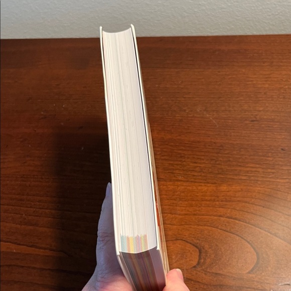 Field Guide to Birds - White Cover - Picture 4 of 8